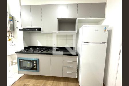 Sala/Cozinha de apartamento para alugar com 2 quartos, 42m² em Água Branca, São Paulo