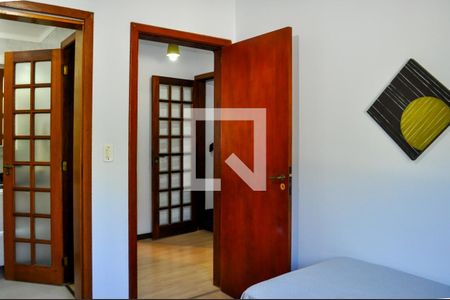 Suíte 3 de casa de condomínio à venda com 4 quartos, 219m² em Tristeza, Porto Alegre