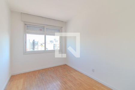 Quarto 2 de apartamento para alugar com 2 quartos, 71m² em Santana, Porto Alegre
