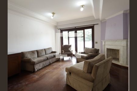 Sala de casa à venda com 4 quartos, 286m² em Jardim Leonor, São Paulo