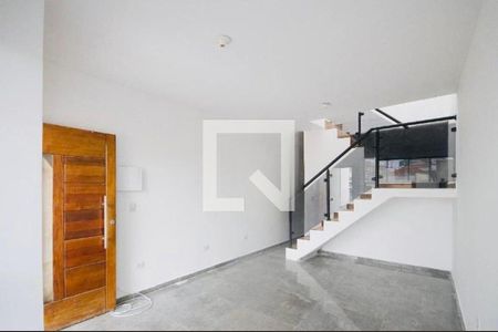 Foto 01 de casa à venda com 3 quartos, 140m² em Parada Inglesa, São Paulo