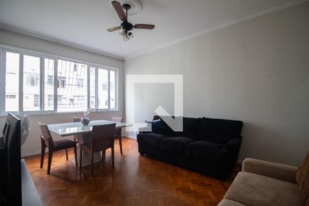 Sala de apartamento para alugar com 2 quartos, 75m² em Copacabana, Rio de Janeiro