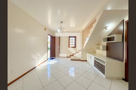Sala de casa para alugar com 3 quartos, 200m² em Ingleses Norte, Florianópolis