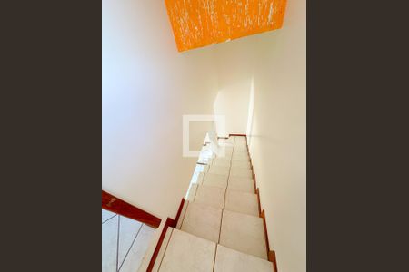 Escada de casa para alugar com 3 quartos, 200m² em Ingleses Norte, Florianópolis
