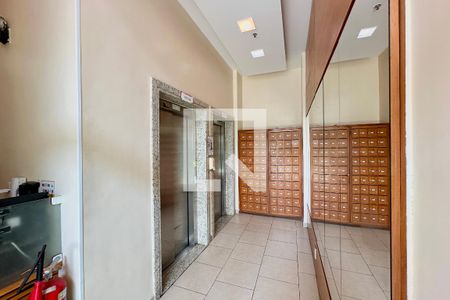 Portaria de apartamento para alugar com 1 quarto, 47m² em Lapa, Rio de Janeiro