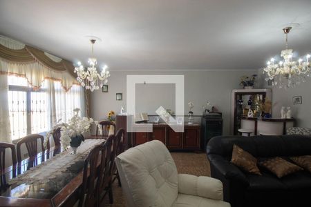 Sala de casa à venda com 3 quartos, 296m² em Vila Medeiros, São Paulo