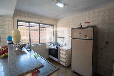 Cozinha 2 de casa à venda com 3 quartos, 296m² em Vila Medeiros, São Paulo