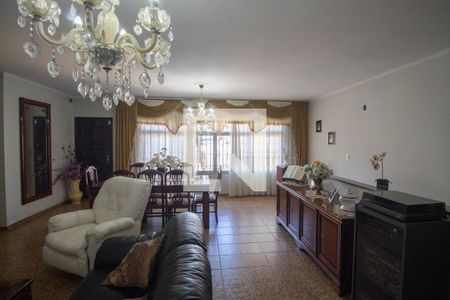 Sala de casa à venda com 3 quartos, 296m² em Vila Medeiros, São Paulo