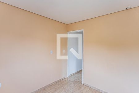 Quarto 1 de casa para alugar com 2 quartos, 54m² em Jardim do Tiro, São Paulo