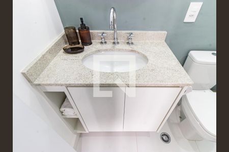 Banheiro de apartamento para alugar com 1 quarto, 26m² em Belenzinho, São Paulo