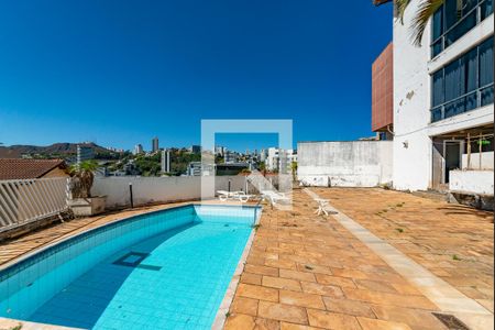 Piscina de casa à venda com 5 quartos, 462m² em Santa Lúcia, Belo Horizonte