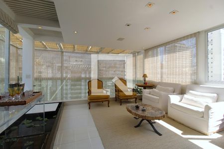 Sala 3 de apartamento à venda com 4 quartos, 400m² em Vila Nova Conceição, São Paulo