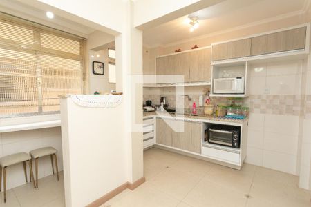 Cozinha de apartamento à venda com 3 quartos, 100m² em Higienópolis, Porto Alegre
