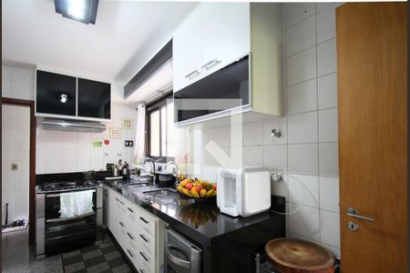 Cozinha de apartamento para alugar com 4 quartos, 150m² em Vila Andrade, São Paulo