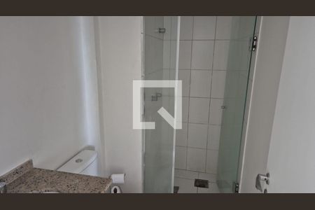 Banheiro de apartamento à venda com 2 quartos, 67m² em São Geraldo, Porto Alegre