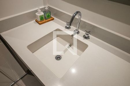 Suíte - Banheiro de apartamento à venda com 1 quarto, 42m² em Sumarezinho, São Paulo