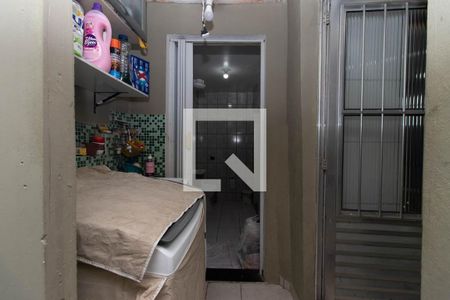 Área de Serviço 1 de casa para alugar com 3 quartos, 260m² em Vila Mazzei, São Paulo