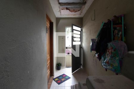 Entrada de casa para alugar com 3 quartos, 260m² em Vila Mazzei, São Paulo