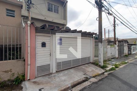 Fachada de casa para alugar com 3 quartos, 260m² em Vila Mazzei, São Paulo