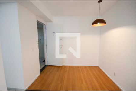Sala de apartamento para alugar com 2 quartos, 42m² em São Cristóvão, Rio de Janeiro