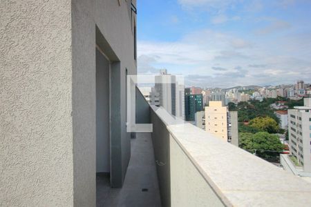 Varanda  de apartamento à venda com 1 quarto, 59m² em Lourdes, Belo Horizonte