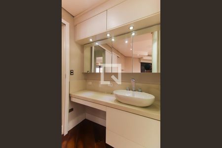 Banheiro da Suíte de apartamento à venda com 4 quartos, 190m² em Parque da Mooca, São Paulo