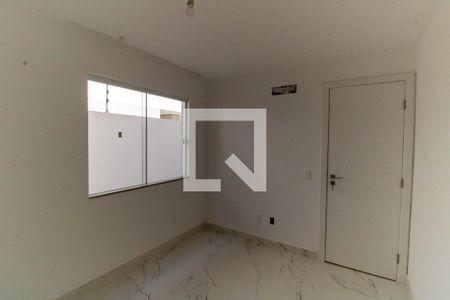 Quarto de casa à venda com 4 quartos, 240m² em Itaipu, Niterói