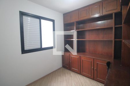 Quarto 1 de apartamento à venda com 3 quartos, 72m² em Jardim Luanda, São Paulo