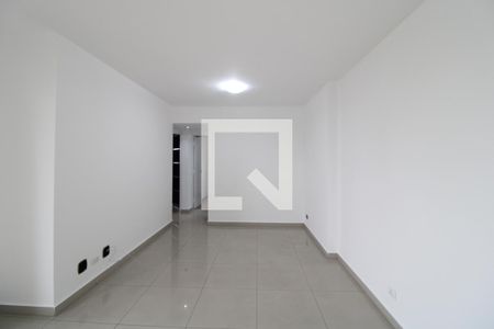 Sala de apartamento à venda com 3 quartos, 72m² em Jardim Luanda, São Paulo
