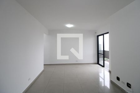 Sala de apartamento à venda com 3 quartos, 72m² em Jardim Luanda, São Paulo