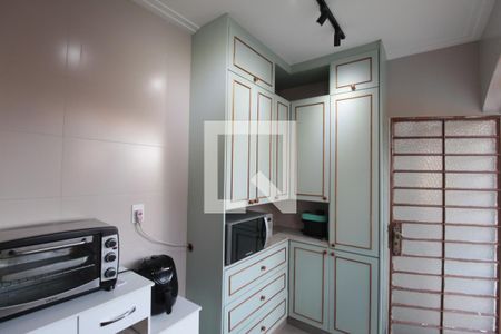 Cozinha de casa à venda com 4 quartos, 380m² em Santa Amelia, Belo Horizonte