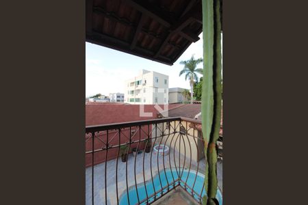 Varanda do Hall dos Quartos de casa à venda com 4 quartos, 380m² em Santa Amelia, Belo Horizonte