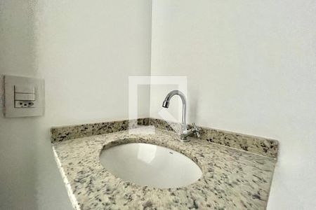 Banheiro de apartamento para alugar com 1 quarto, 27m² em Vila da Saúde, São Paulo