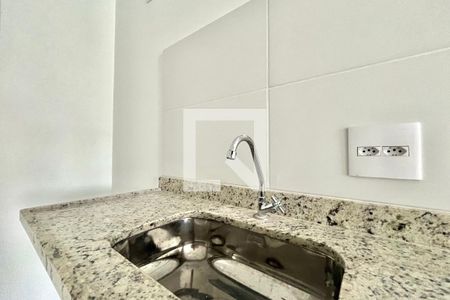 Cozinha de apartamento para alugar com 1 quarto, 27m² em Vila da Saúde, São Paulo