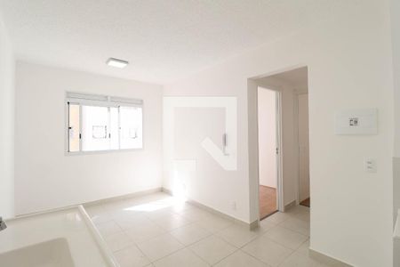 Sala/Cozinha de apartamento à venda com 2 quartos, 33m² em Vila Maria, São Paulo