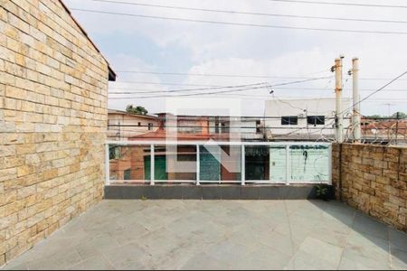 Foto 07 de casa à venda com 3 quartos, 200m² em Vila Nilo, São Paulo