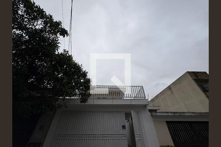 Fachada de casa à venda com 4 quartos, 173m² em Jardim, Santo André
