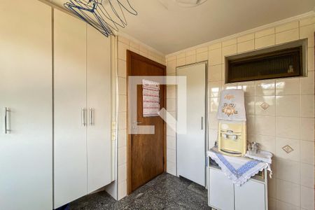 Área de Serviço de apartamento à venda com 3 quartos, 216m² em Vila Mariana, São Paulo