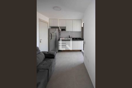 Sala/Cozinha de apartamento para alugar com 2 quartos, 31m² em Vila Santa Clara, São Paulo