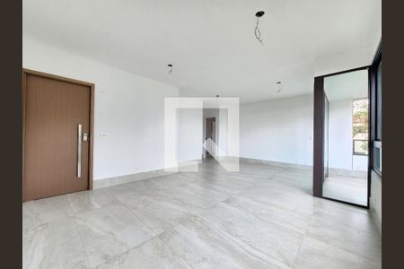 Sala de apartamento à venda com 4 quartos, 140m² em Serra, Belo Horizonte