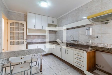 Cozinha de casa para alugar com 3 quartos, 250m² em Jardim Ester, São Paulo