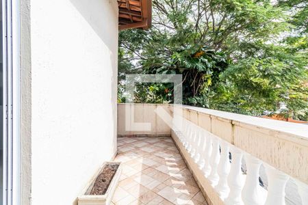 Varanda Quarto 01 de casa para alugar com 3 quartos, 250m² em Jardim Ester, São Paulo