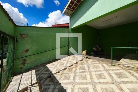 Quintal - Garagem de casa à venda com 4 quartos, 150m² em Jardim Samambaia, Campinas