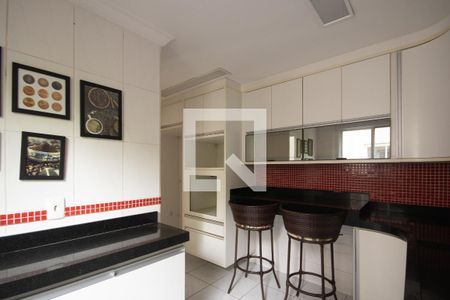 Cozinha de casa de condomínio à venda com 3 quartos, 180m² em Barro Branco (zona Norte), São Paulo