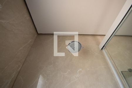 Banheiro da Suíte de casa de condomínio à venda com 3 quartos, 180m² em Barro Branco (zona Norte), São Paulo