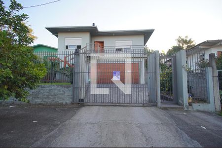 Fachada de casa à venda com 3 quartos, 300m² em Ideal, Novo Hamburgo