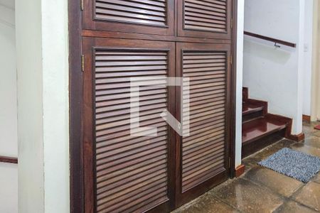 Deposito de apartamento para alugar com 3 quartos, 110m² em Balneario Cidade Atlantica, Guarujá