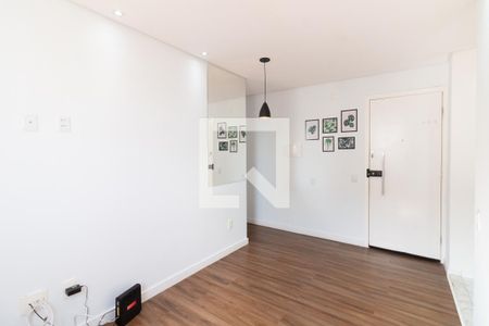 Sala de apartamento para alugar com 2 quartos, 42m² em Jardim do Lago, Osasco