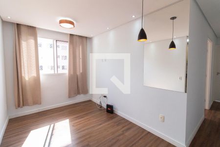 Sala de apartamento para alugar com 2 quartos, 42m² em Jardim do Lago, Osasco