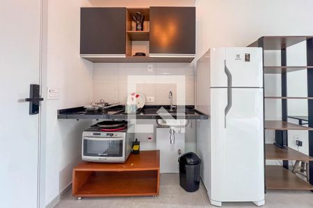 Cozinha de kitnet/studio para alugar com 1 quarto, 22m² em Paraíso, São Paulo